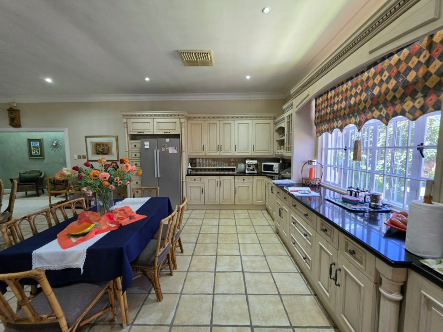 8 Bedroom Property for Sale in Riebeeckstad Free State